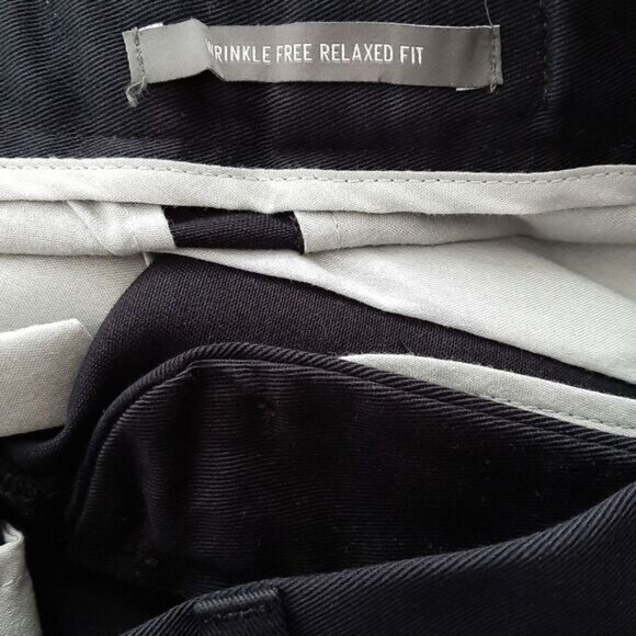 EDDIE BAUER | Relaxed Fit Wrinkle Free Crease Chino Pants Black Men's Sz 31 - Picture 10 of 11
